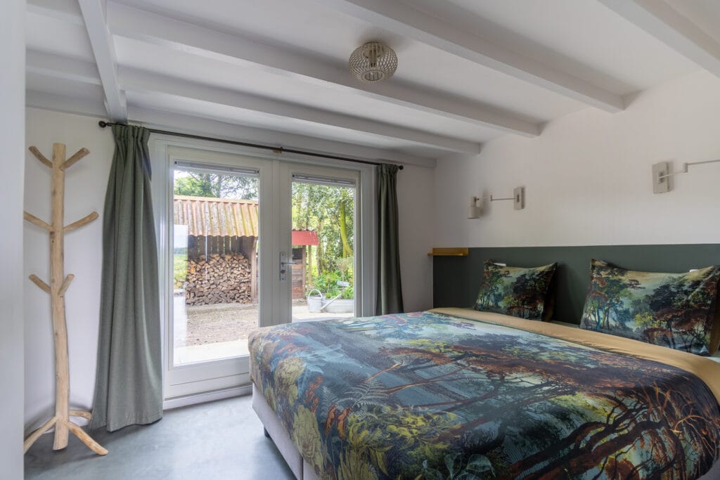Airbnb Jubbega-13 master bedroom